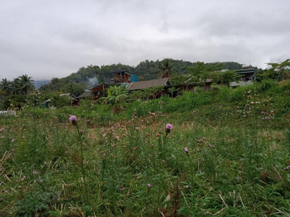 Truong Huy Homestay Mai Chau Exterior photo